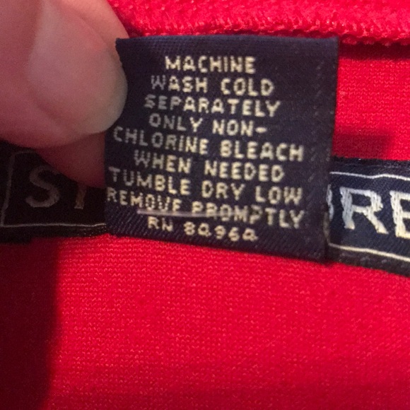 Half zip Structure Pullover - Picture 6 of 7